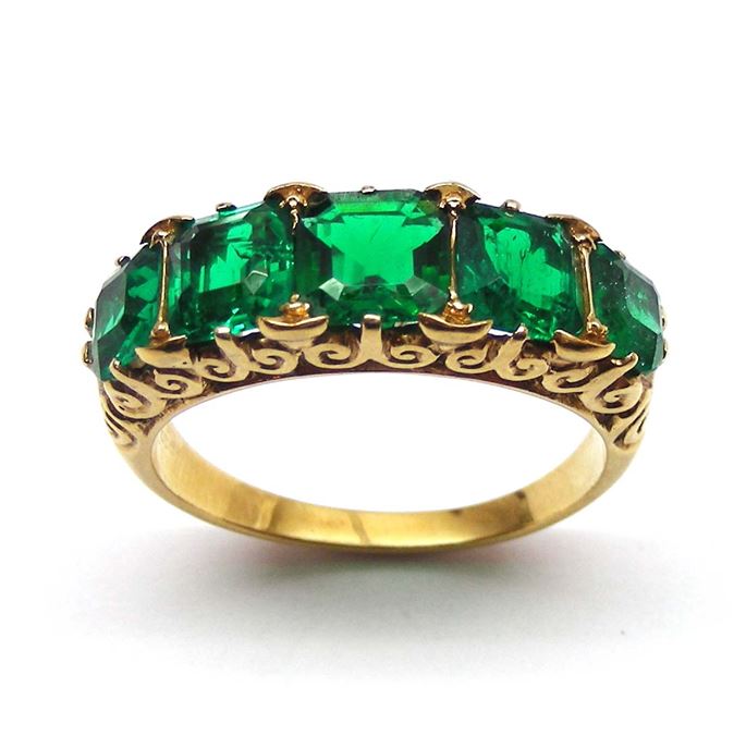 Antique emerald and diamond 5 stone ring, carved gold sides | MasterArt